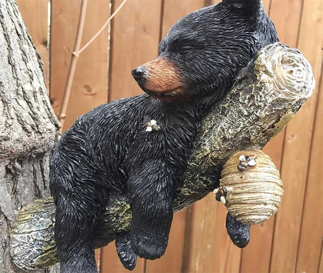 Black Bear Statue Up a Tree,Tree Faces Decor Outdoor,Garden Peeker Tree Hugger Outdoor Sculpture,Garden Decor Tree Hugger Faces for Trees Bear Cub Resin